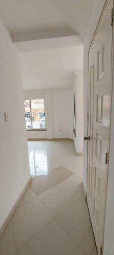 Town House En Conjunto Residencial Altos Del Rincón (k.a)