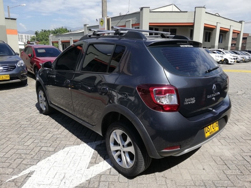 Renault Stepway 2018 1.6 Expression / Zen