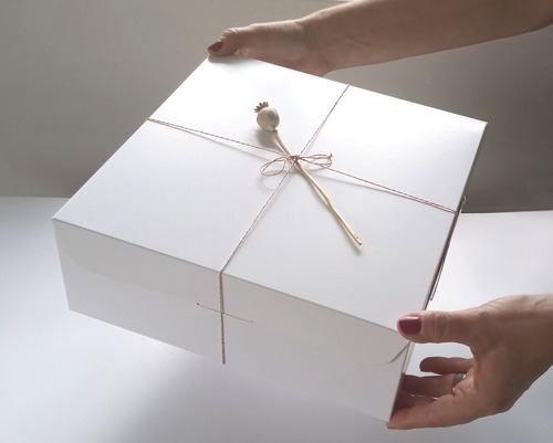 12 Cajas De 27 X 27 X 10 Cm Para Tortas Tv53 Blancas - Guze