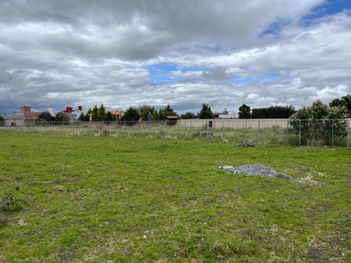 Terreno Cacalomacan Toluca $2300m2