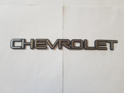 Emblema Compuerta Chevrolet Para Luv Dmax Original