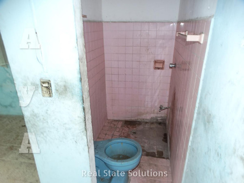Casa En Venta, Uso Mixto, 6 Recámaras, Listo Remodelar, Calle 6, Sm 63, Av. Uxmal, Canún
