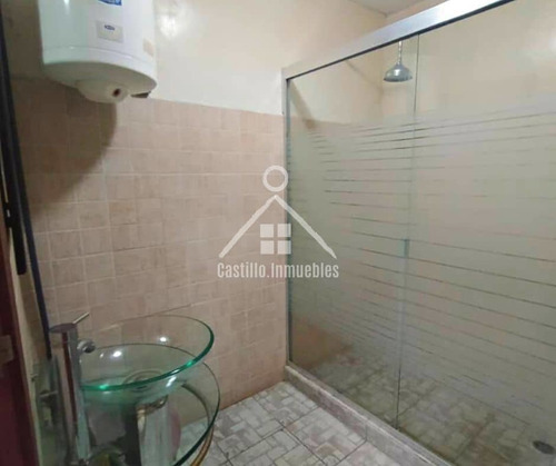 Imagen 10 de 11 de Venta Amplio Galpón 1100mts Santa Mónica