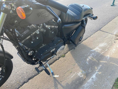 Imagen 3 de 15 de Harley Davidson Iron 883