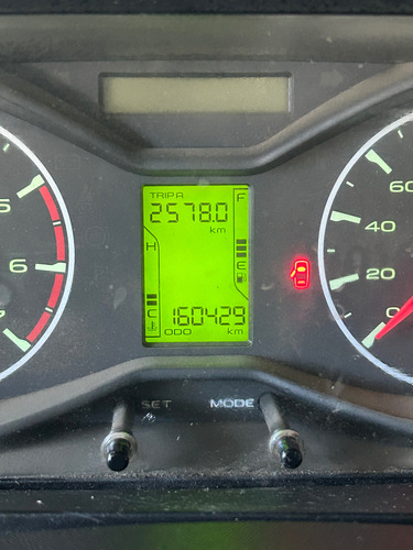 Mahindra Pik-Up D/C 2.2 Crde Mt 4X4