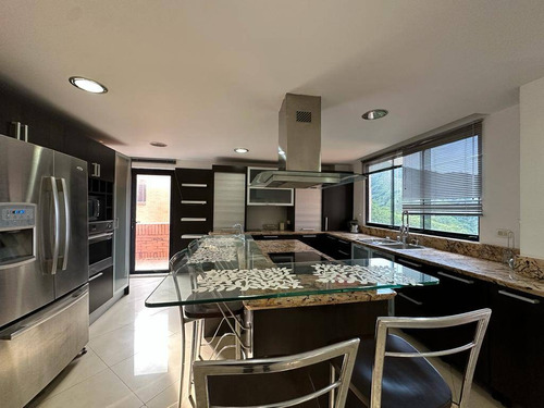 En Venta Penthouse En El Parral Valencia Con Vigilancia, 234430 Ar