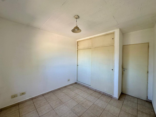 Departamento Dos Ambientes En Alquiler En Matheu