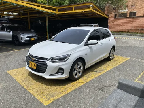Chevrolet Onix 1.0 Premier At 2022