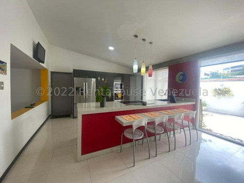 Imagen 4 de 26 de Bella Casa En Calle Cerrada Con Vigilancia En Colinas De Bello Monte, Caracas, Código: 23-23675 Mvg