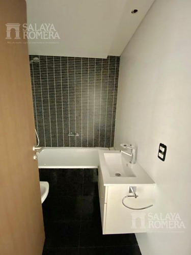 Imagen 9 de 19 de Venta Departamento En Punta Del Este, Playa Brava, 2 Dormitorios, Garage, Servicios