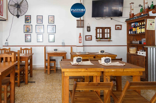 Imagen 6 de 24 de Excelente Local En Esquina + Ph 2amb Con Patio!