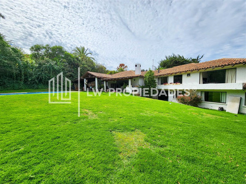 Casa En Arriendo De 6 Dorm. En Viña Del Mar