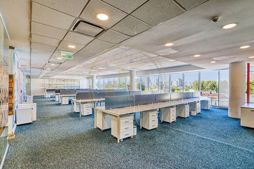 Imagen 20 de 30 de Alquiler De Oficinas En Distrito Tecnologico
