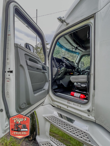 Tractocamion Kenworth T680 Año 2016 Motor Cummins Isx