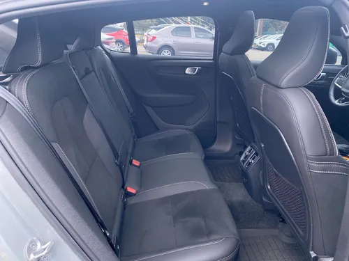 Volvo C40 Ultimate P8 4x4 2024