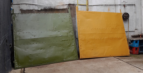 Porton Hierro 4.60 × 2.0 Apto Galpon .o Garage (2 Hojas ) (Usado)