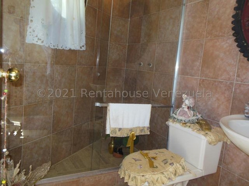 Imagen 13 de 17 de Casa En Venta En Lomas Del Halcon 22-7515 #ventasdeleste 04142226685