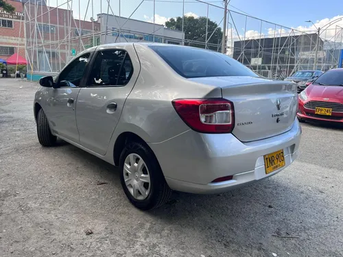 Renault Logan 1.6 Privilege