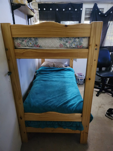 Cama Superpuesta Marinera Pino Impecable 1 Plaza Usada Pino (Usado)