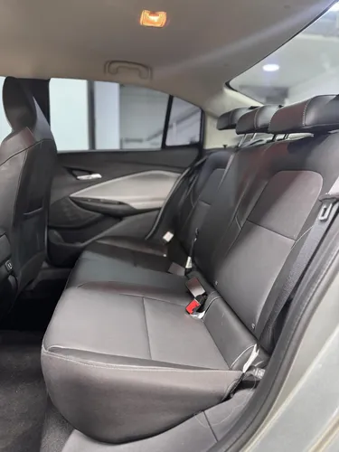 Chevrolet Onix 1.0T Premier Sedan At