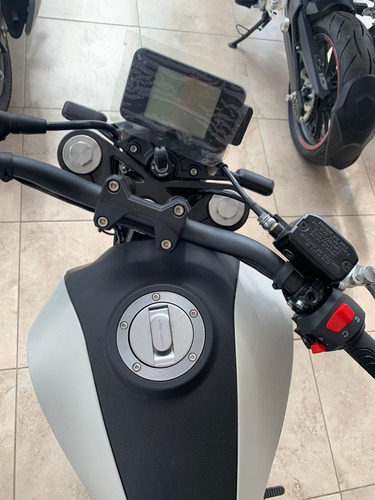 Imagen 15 de 15 de Benelli Leoncino 250