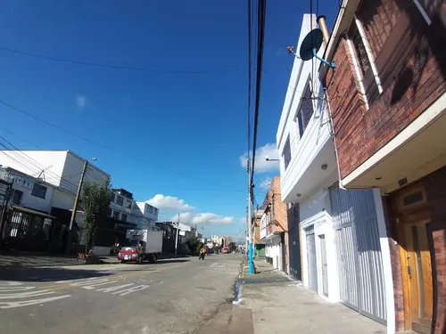 Bodega En Arriendo En Alcazares, Bogotá