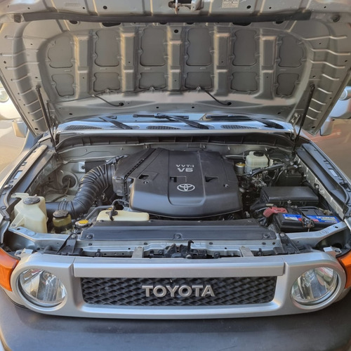 Imagen 9 de 10 de Toyota Fj