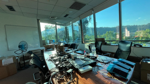 Oficinas 310m2 4b/4e/3bodegas A Pasos Metro P. Valdivia