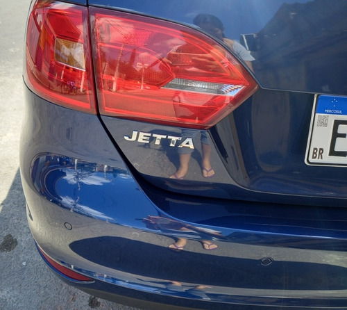 Volkswagen Jetta 2013 2.0 Comfortline Flex 4p Manual