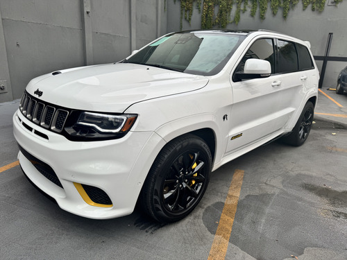 Jeep Grand Cherokee Trackhawk Hellcat