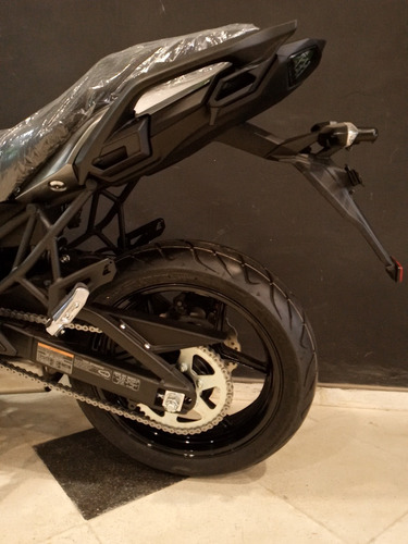 Kawasaki Versys 650 2021 0km Negra