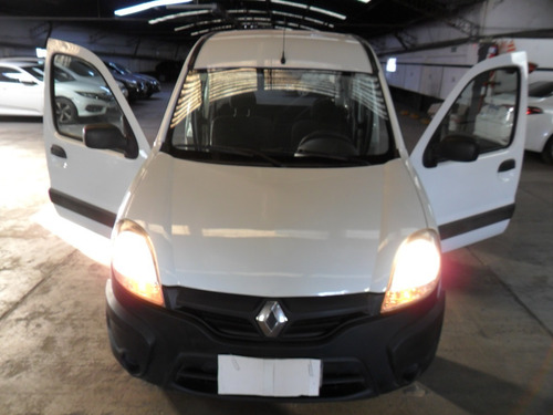Imagen 4 de 16 de Renault Kangoo 1.6 Confort 5as. 2plc - 2018