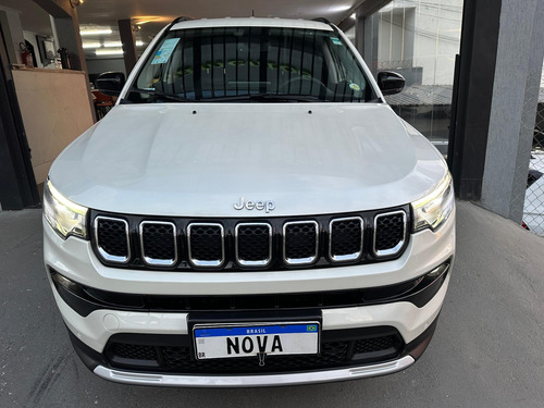Jeep Compass LONG. T270 1.3 TB 4x2 Flex Aut.