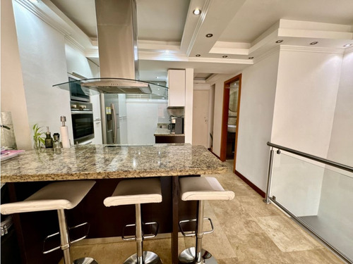 Vendo/alquilo Loft 160m2 3h/2.5b/2p Prados Del Este