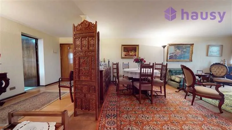 Imagen 3 de 22 de Tour Virtual // Av. El Bosque Sur (71809)