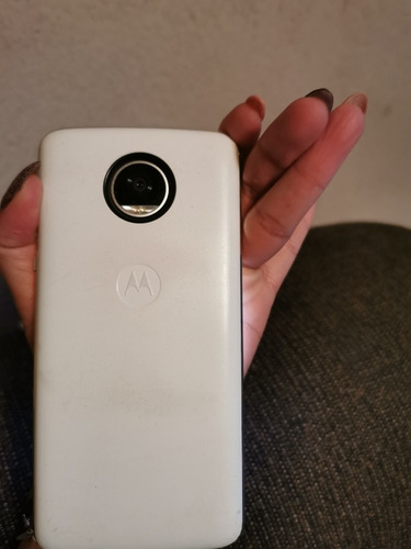 Moto Mods, Pila Externa 