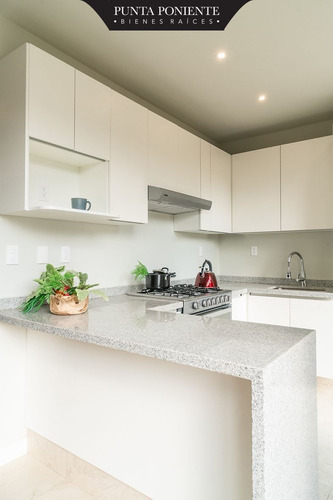 Imagen 6 de 16 de Casa En Venta - Privada Acacias, Cuajimalpa. Cdmx - 2 Recáma