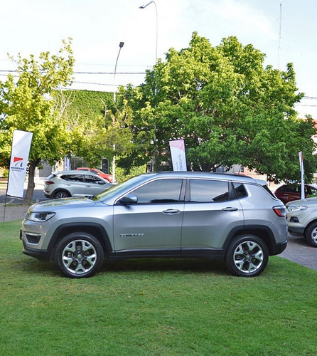 Imagen 4 de 15 de Jeep Compass Longitude 2.4 At9 Awd