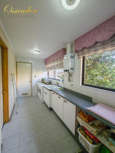 Imagen 17 de 30 de Excelente Casa Ubicada En Zona De Quinchamalí. Las Condes.