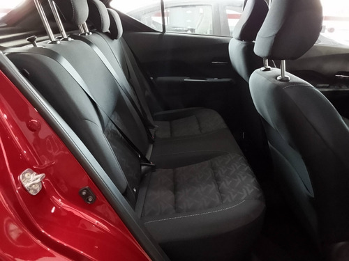 Nissan Kicks Play 1.6 16V FLEXSTART SENSE XTRONIC