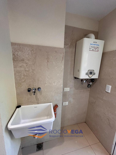 Casa En Venta En Barrio Santa Ana Moreno
