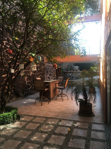Imagen 13 de 17 de Oportunidad En Calle Con Estricta Vigilancia / Pedregal