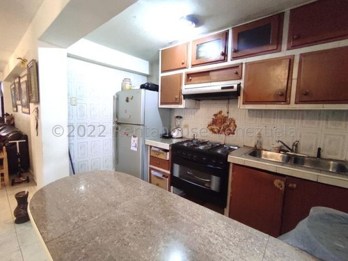 Imagen 6 de 16 de Vendo Apartamento En Urbanización La Fuente Turmero, Código 22-25052 Carlos M. 04243535083