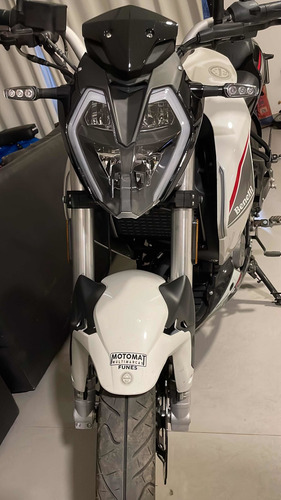 Imagen 4 de 5 de Benelli 180s