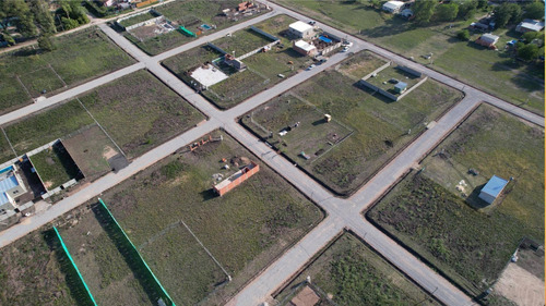 Imagen 2 de 9 de Lote / Terreno En Barrio Semi-cerrado - Pilar