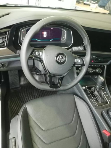 Volkswagen Vento 1.4 Highline 150cv At L