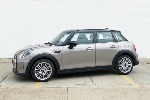 Imagen 1 de 15 de Mini Cooper Classic 5 Puertas Modelo 2022
