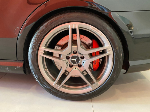 Imagen 11 de 25 de Mercedes Benz E 63 Amg 2011