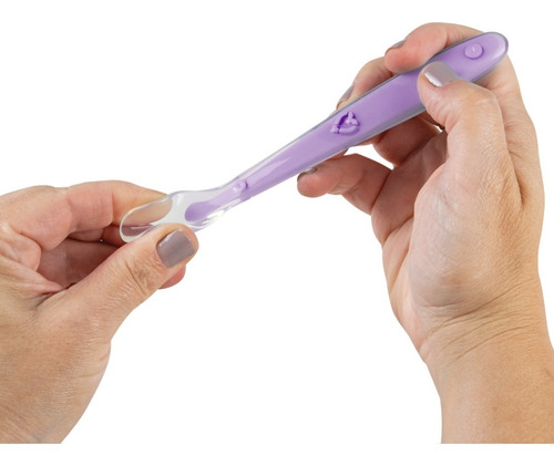 Imagem 6 de 6 de Kit Alimentação Bebê Prato Com Divisória E Colheres Silicone