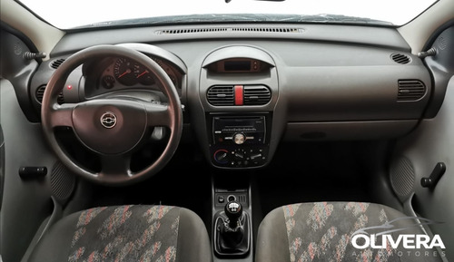 Chevrolet Corsa 1.8 Gl Aa Dh